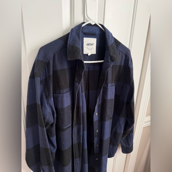 AE Women’s Blue and Black Flannel - Picture 4 of 7